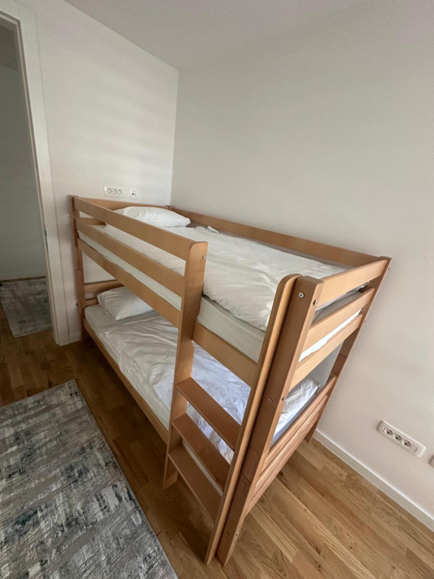 Bulevar Apartment *
